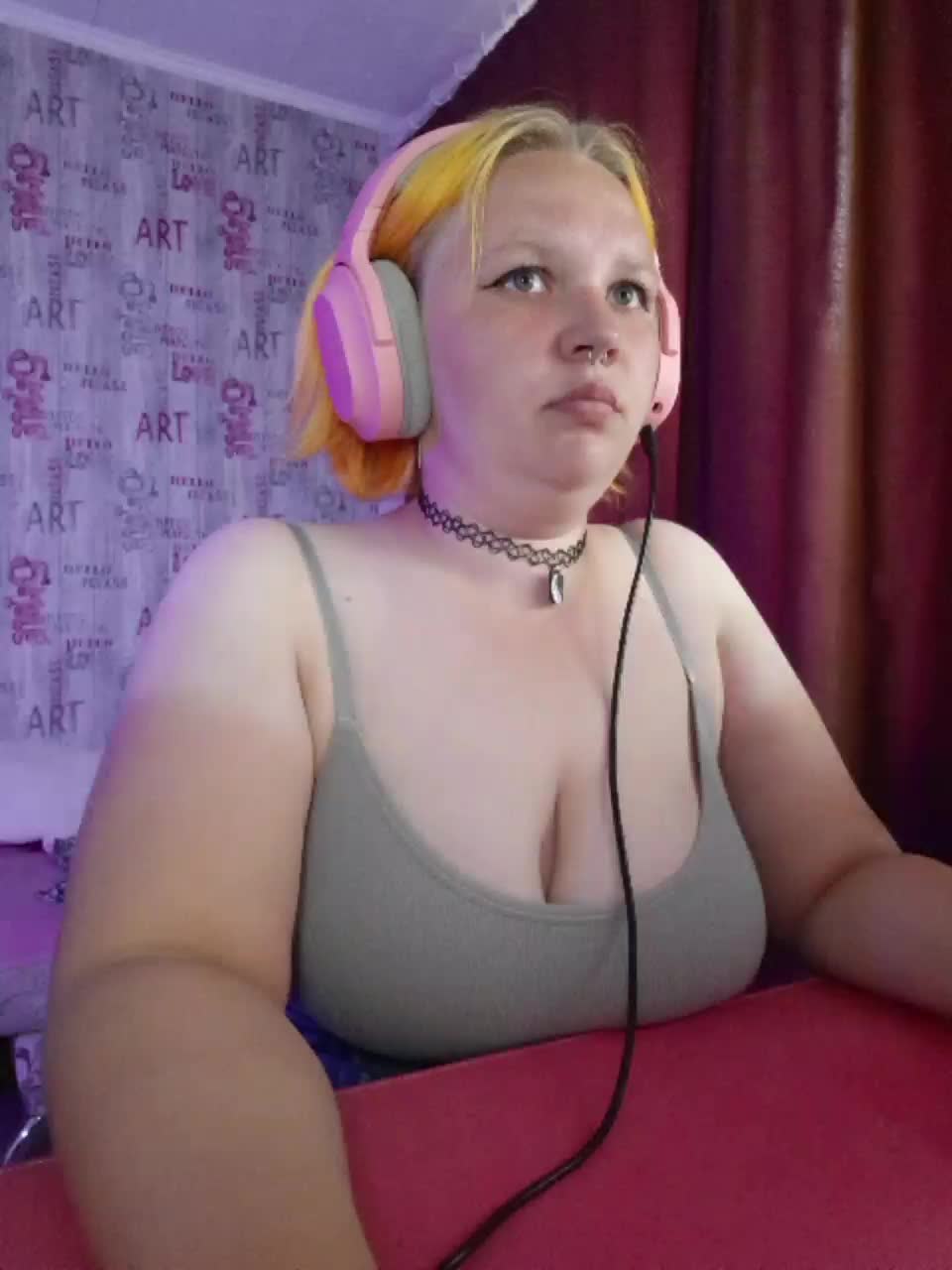 -MeooW- Live Sex December 17, 2025