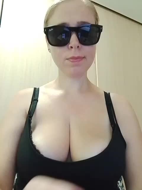 Dashulya666 Live Sex December 17, 2025