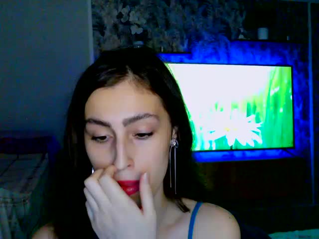 kiska-kira Live Sex December 14, 2025