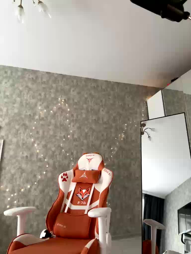 LolyMolly Live Sex December 13, 2025