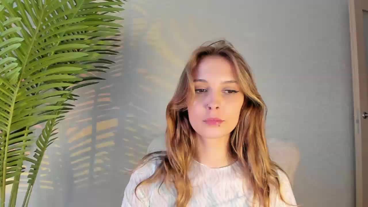 Maribett Live Sex December 17, 2025