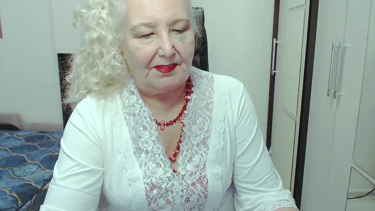 GrannyWants Live Sex December 17, 2025