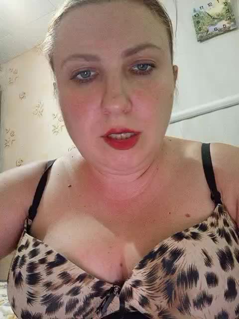 Konfetka80 Live Sex December 12, 2025