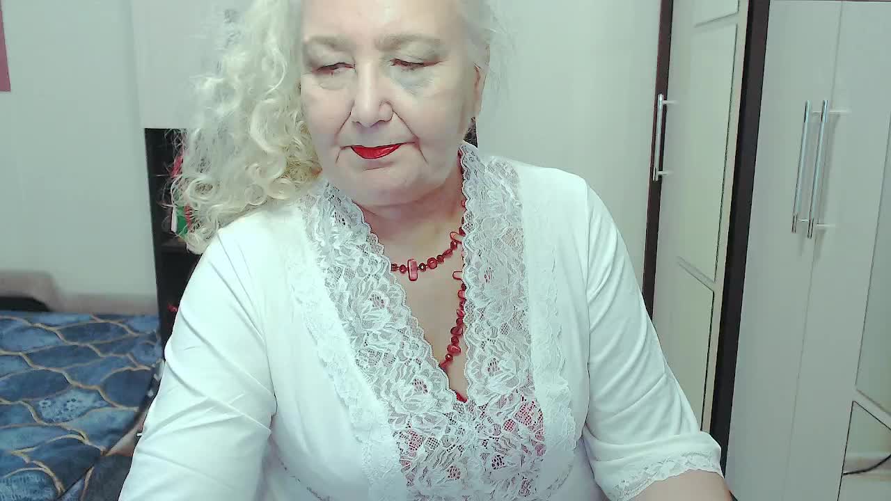 GrannyWants Live Sex December 17, 2025