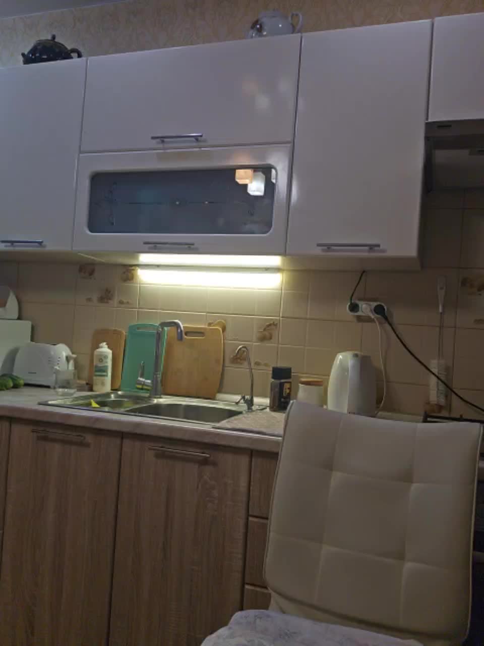 Pink-Lips Live Sex December 18, 2025