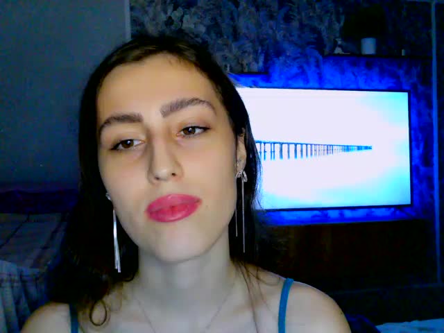 kiska-kira Live Sex December 14, 2025