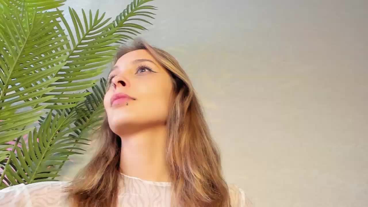 Maribett Live Sex December 17, 2025