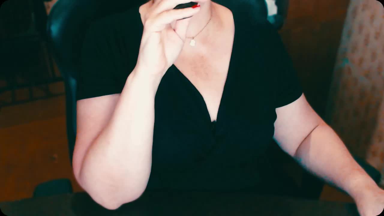 Alisa1917 Live Sex December 17, 2025