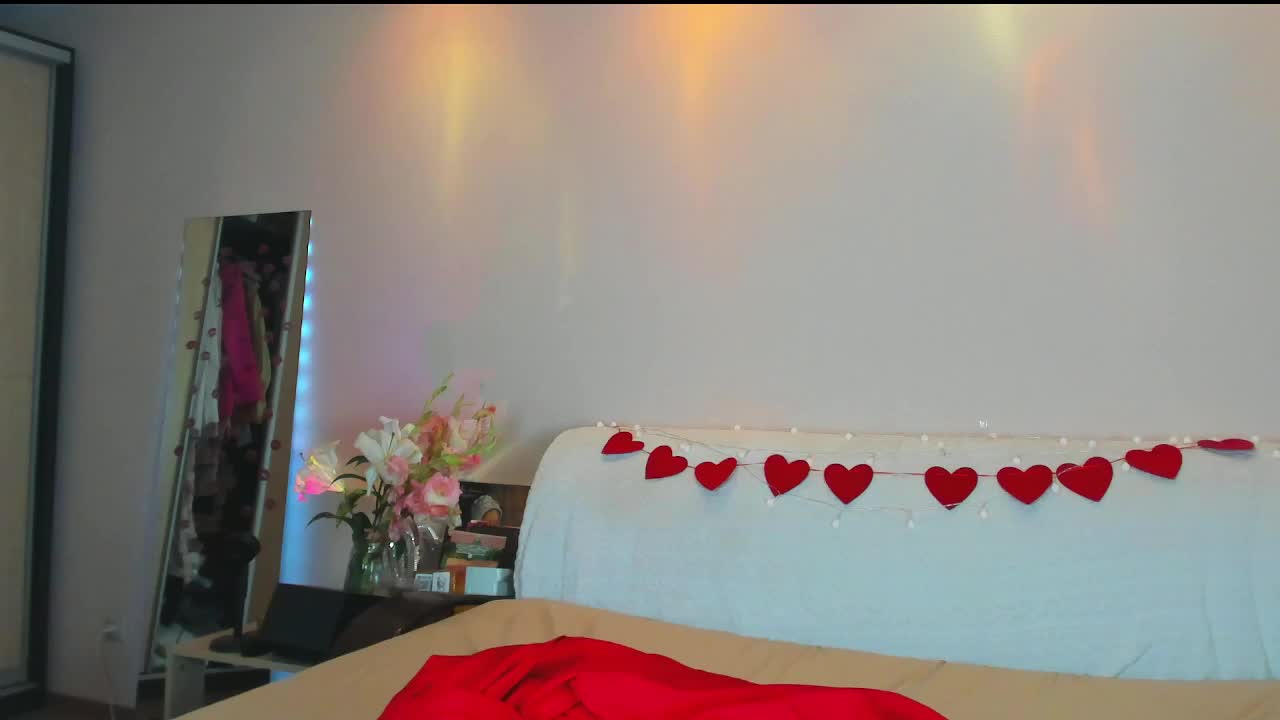 may-flower Live Sex December 17, 2025