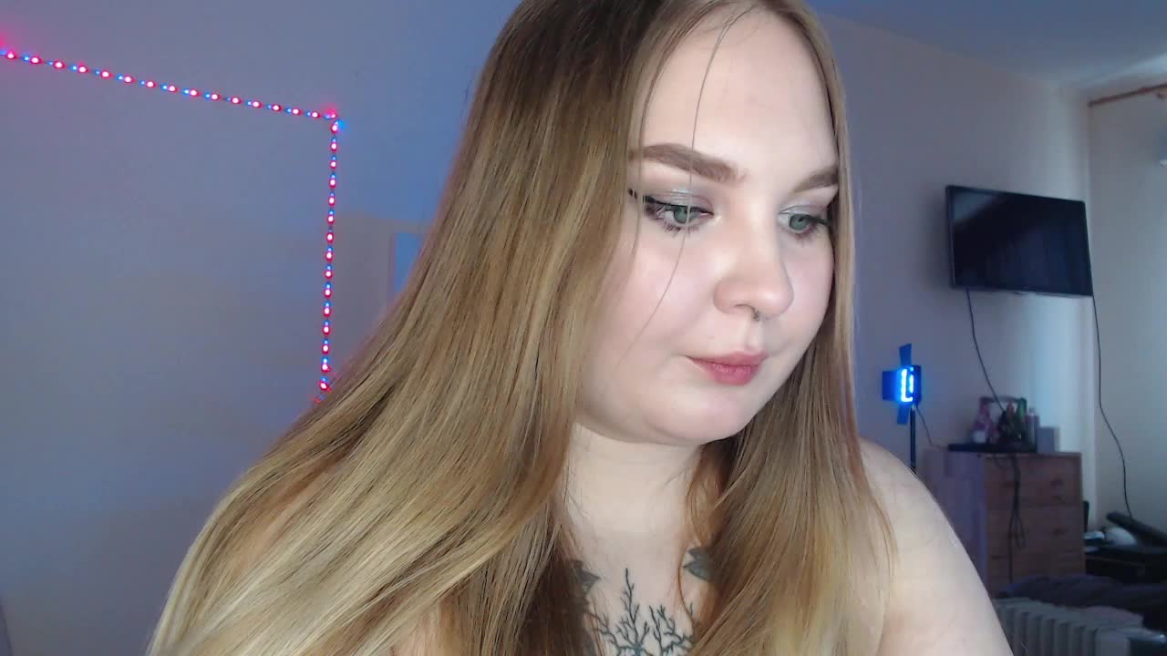 Greeenfriends6969 Live Sex December 13, 2025