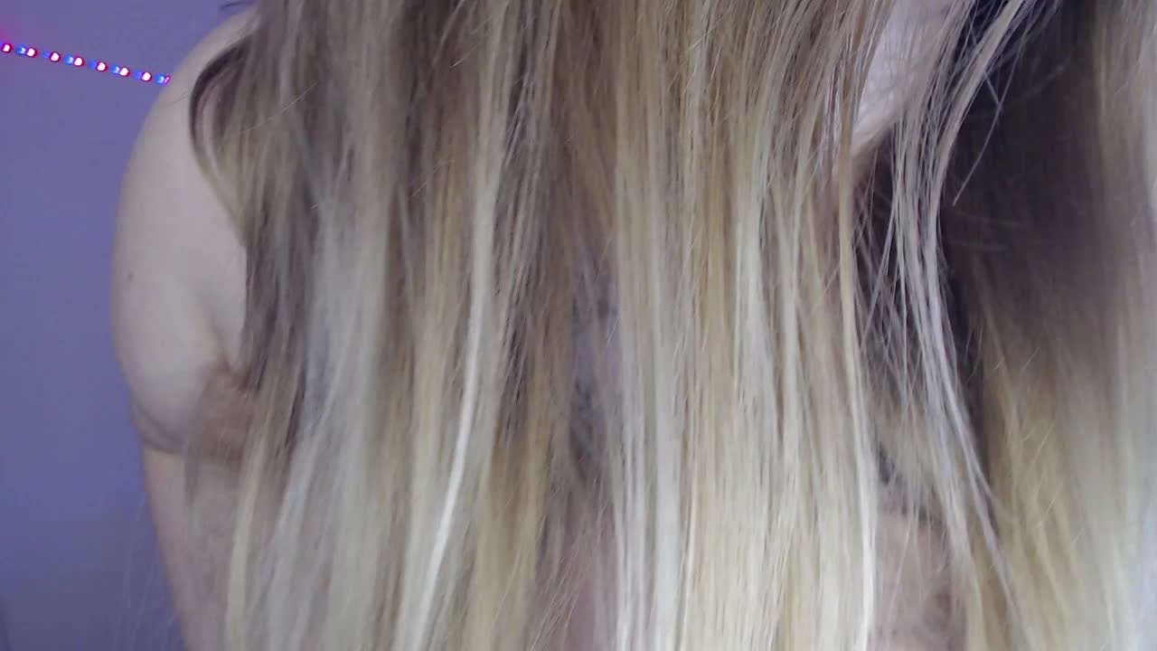 Greeenfriends6969 Live Sex December 13, 2025