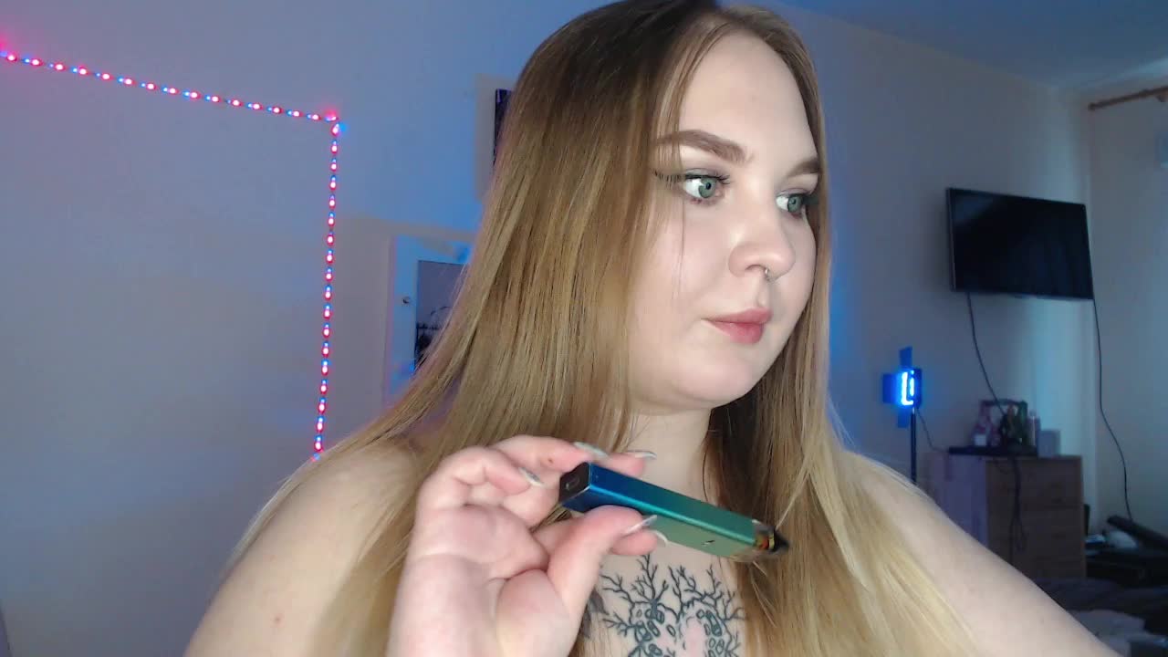 Greeenfriends6969 Live Sex December 13, 2025