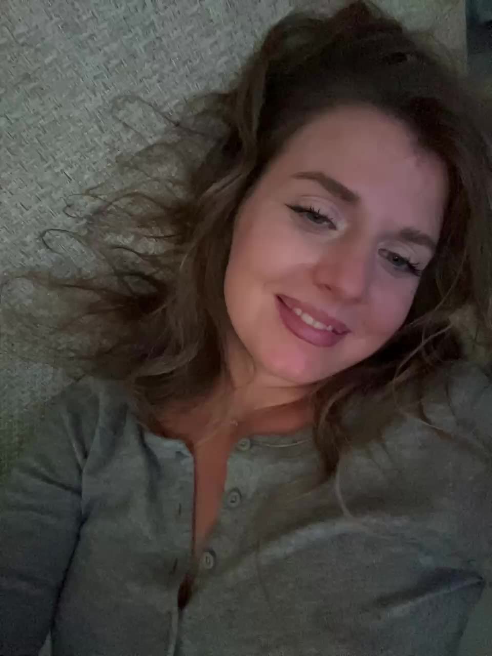 KotiMrrr Live Sex December 17, 2025