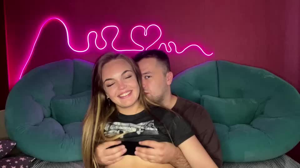 deeplookscouple Live Sex December 14, 2025