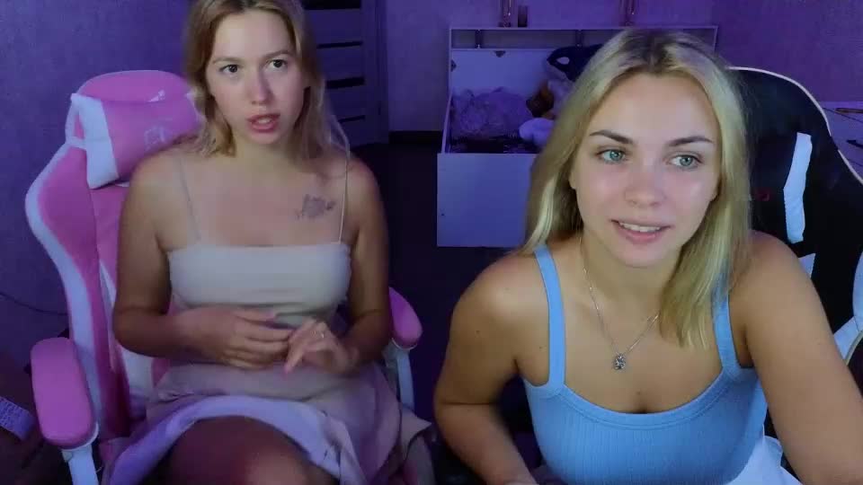 stefany_and_bettany Live Sex December 18, 2025