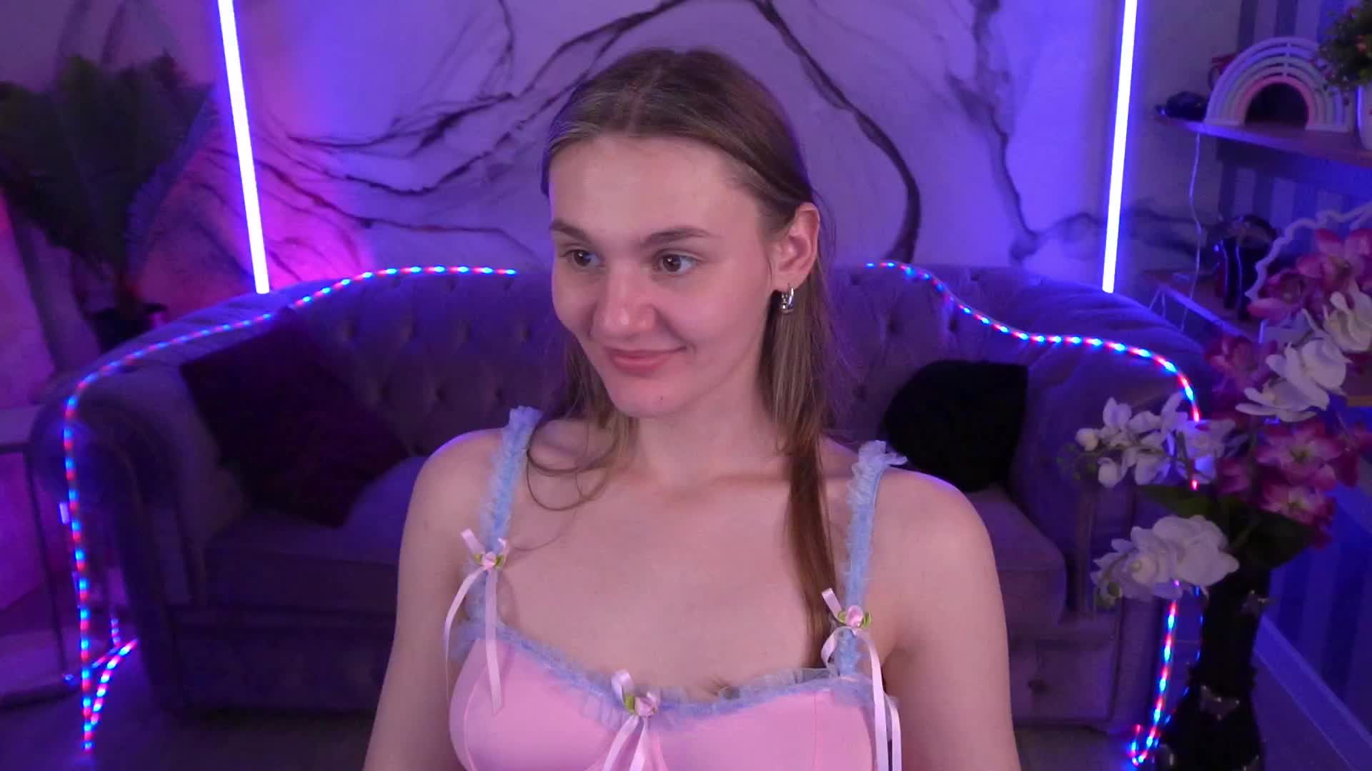 DiamondGoldie Live Sex December 14, 2025