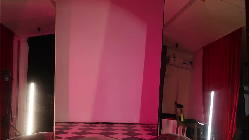 _meganmeow_ Live Sex December 12, 2025