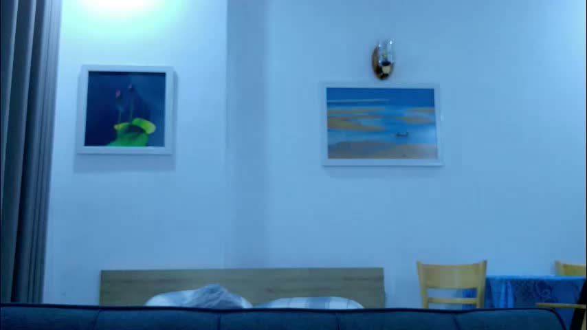 liya_still Live Sex December 13, 2025