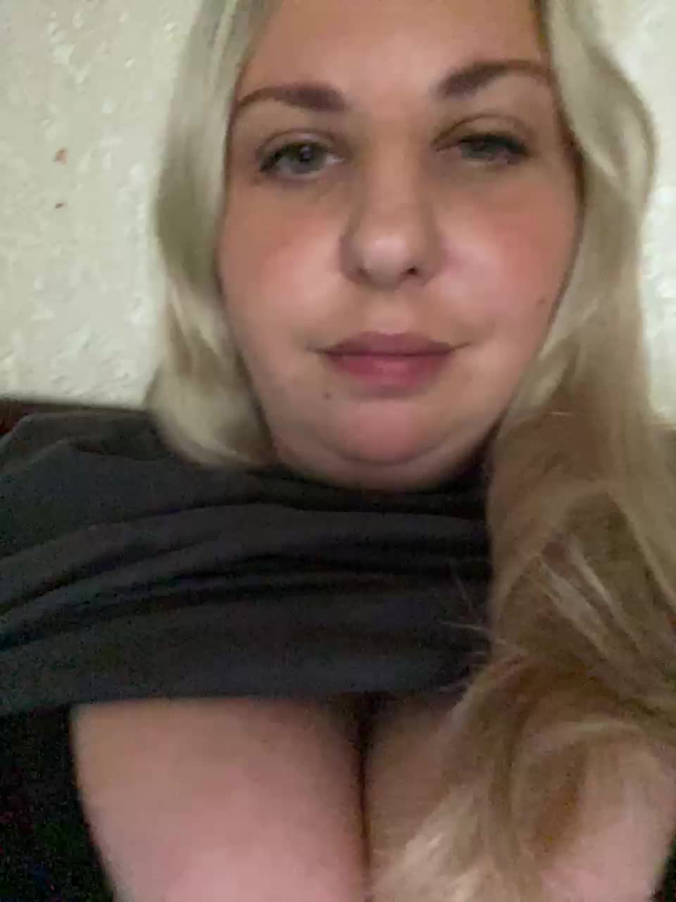 Roksi-8 Live Sex December 14, 2025