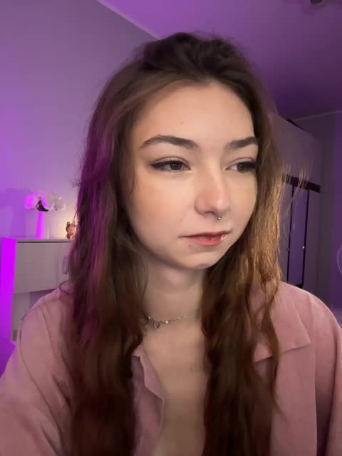 ShyAlya Live Sex December 17, 2025