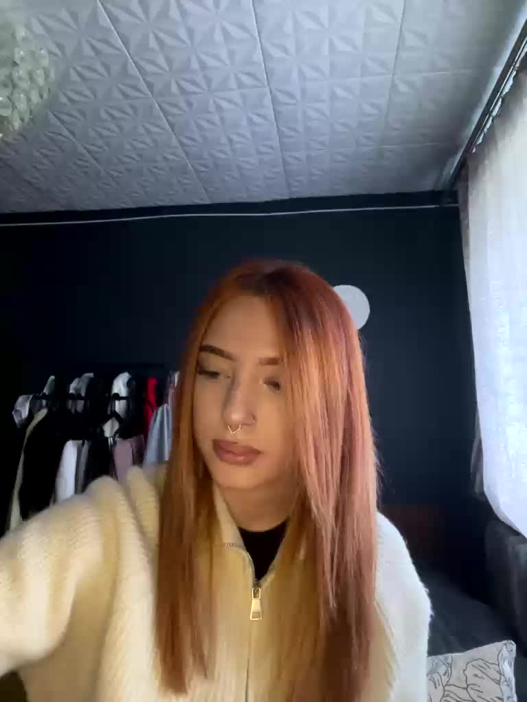 Bestie1-1 Live Sex December 13, 2025