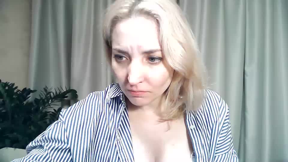 mariska-kiska Live Sex December 18, 2025