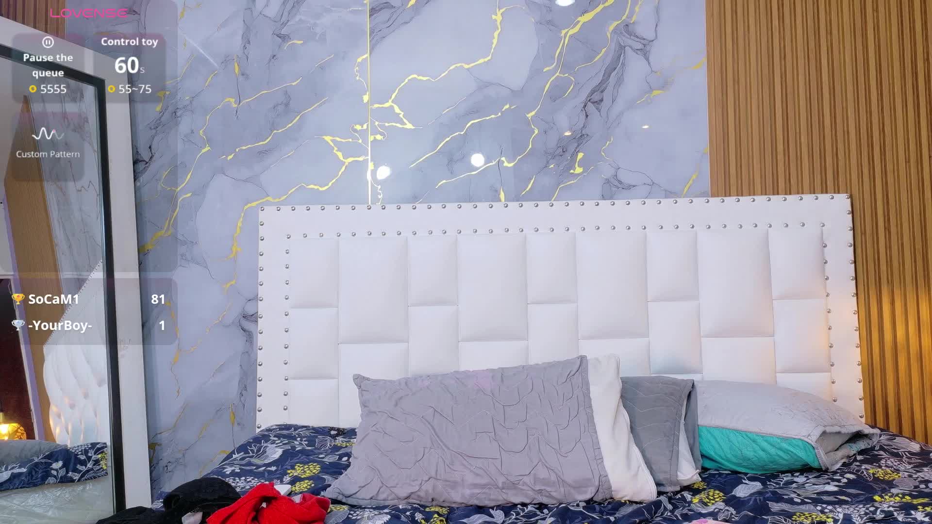 curvykinkydesire Live Sex December 15, 2025