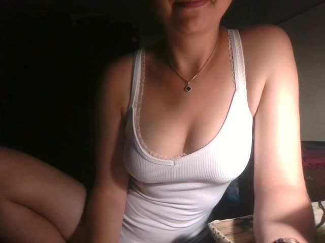 Milesta2 Live Sex December 14, 2025