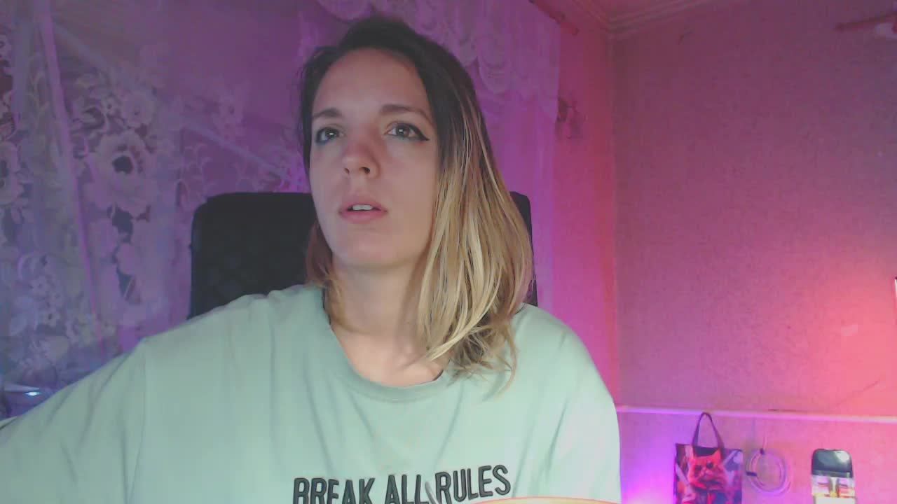 Babymuro4ka Live Sex December 17, 2025