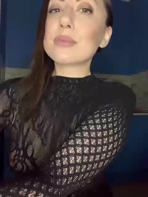 Kitana_mk Live Sex December 17, 2025