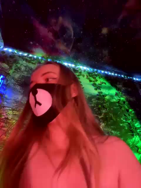 -Summer- Live Sex December 17, 2025