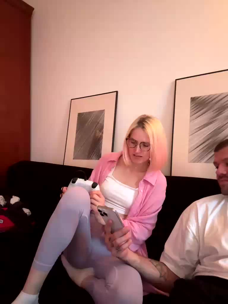 Sexy-Sweets Live Sex December 19, 2025