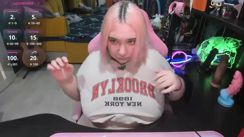 Softie_Sofy Live Sex December 14, 2025