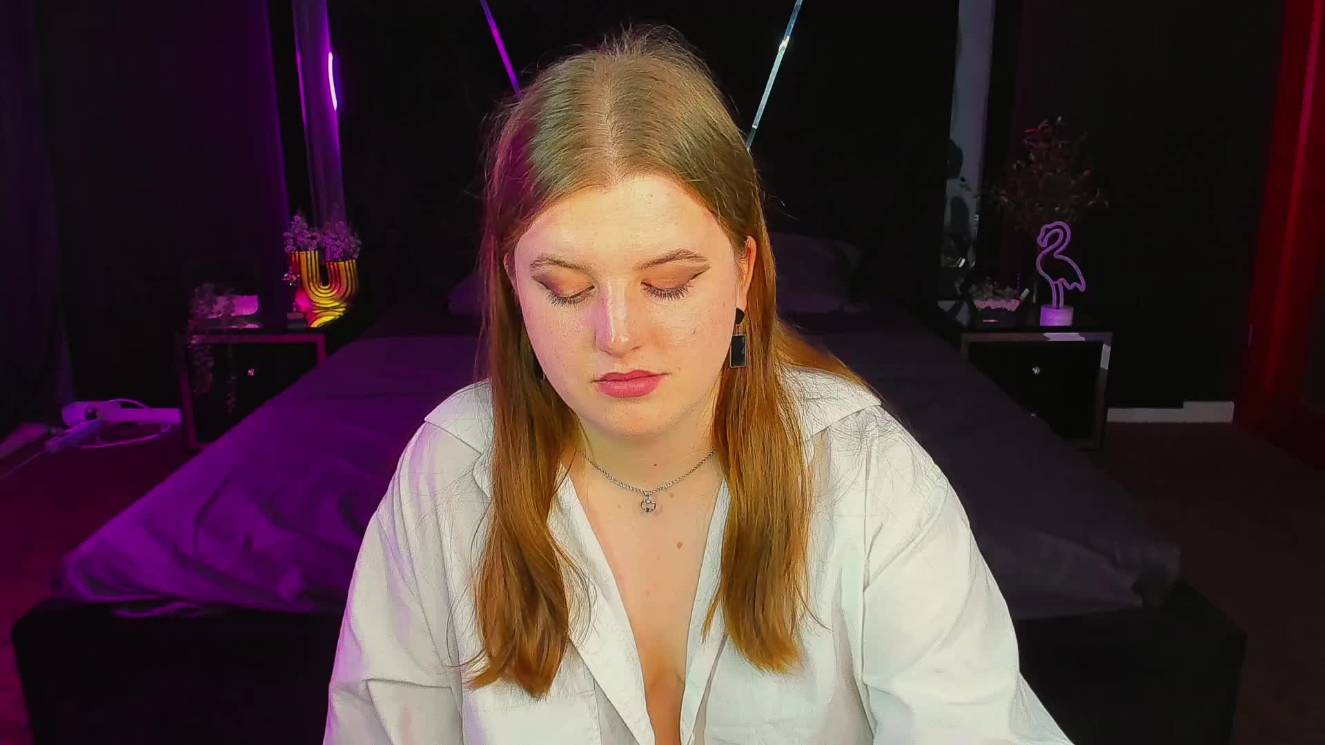 KristiMoons_2025-08-28_18-38-30_844 Live Sex December 13, 2025