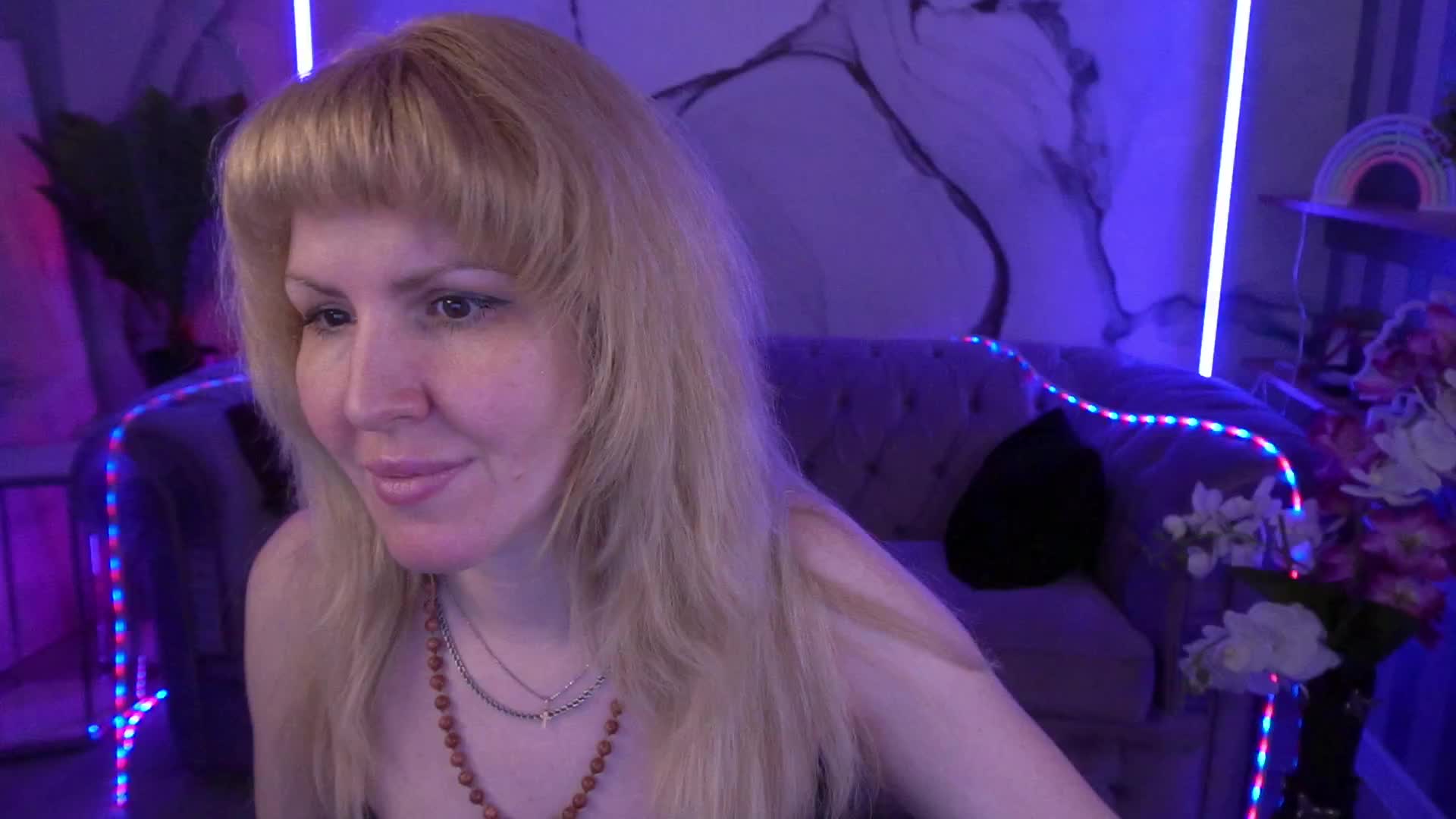 NatalyChanel_2025-08-28_19-43-27_745 Live Sex December 13, 2025