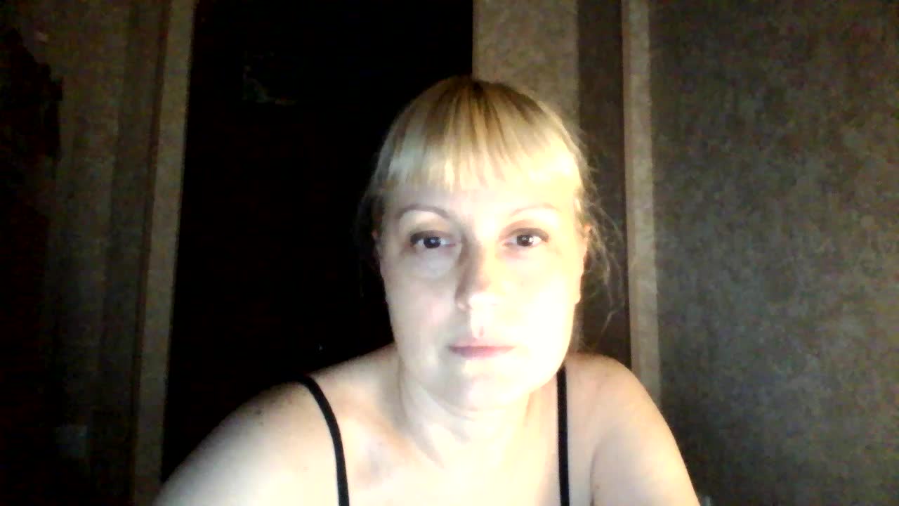 krisss2016 Live Sex December 15, 2025