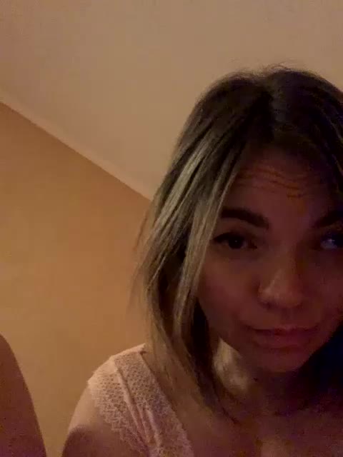 Ella-Pearlie Live Sex December 13, 2025