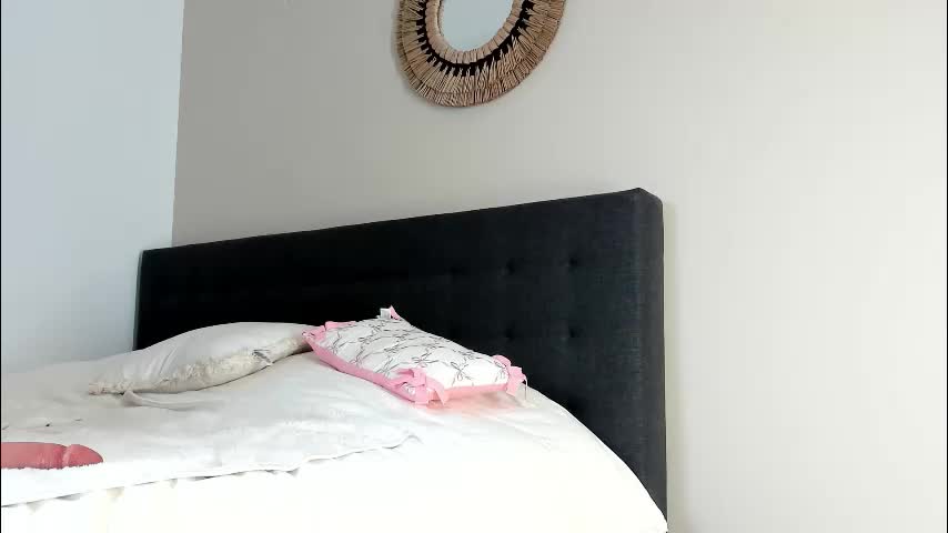 mazeekiin Live Sex December 15, 2025