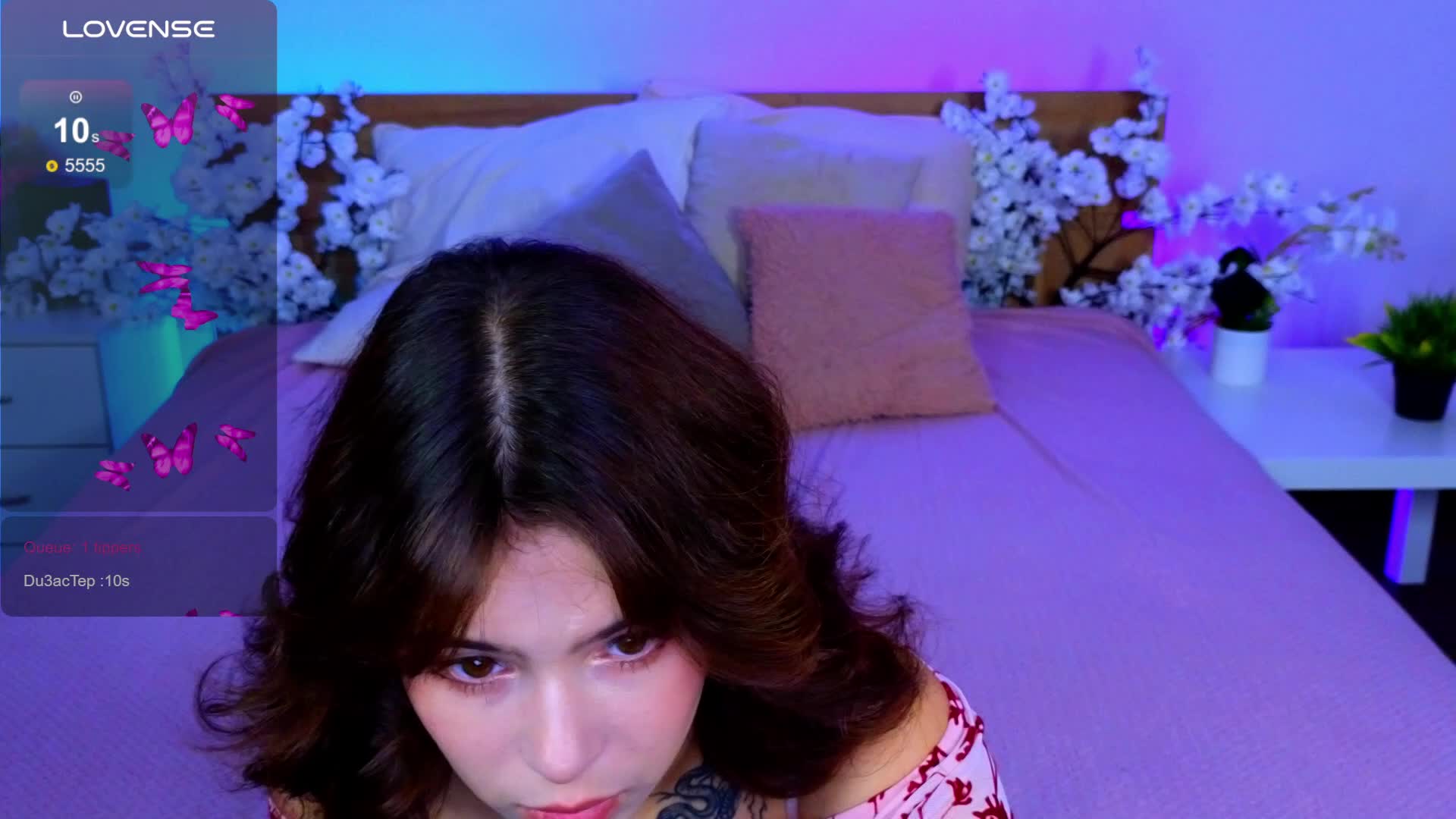 CoralineJones Live Sex December 18, 2025