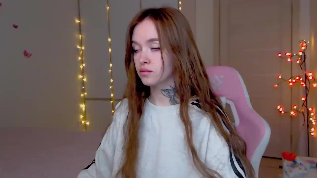 NaughtyMable Live Sex December 17, 2025