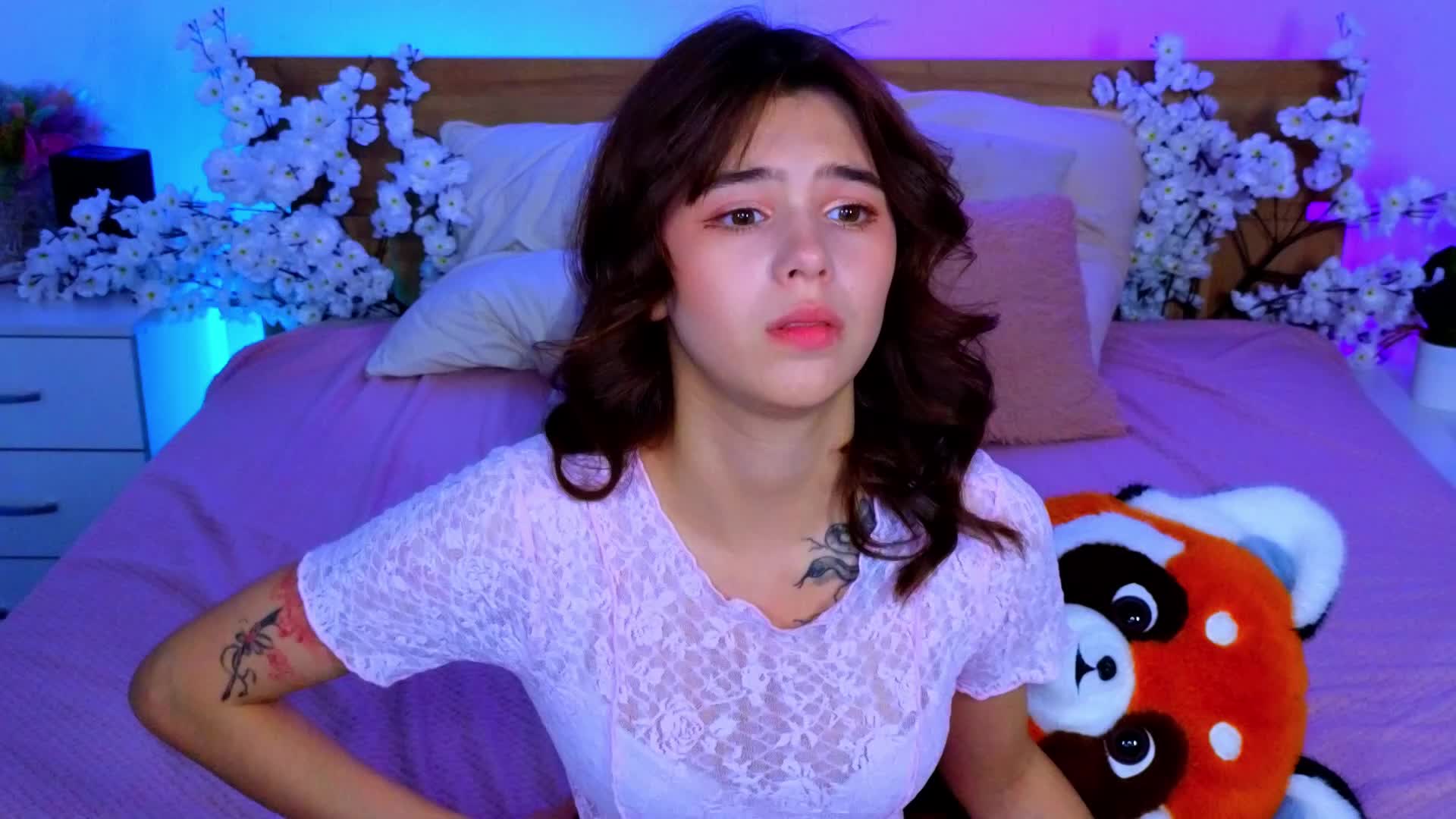 CoralineJones Live Sex December 18, 2025