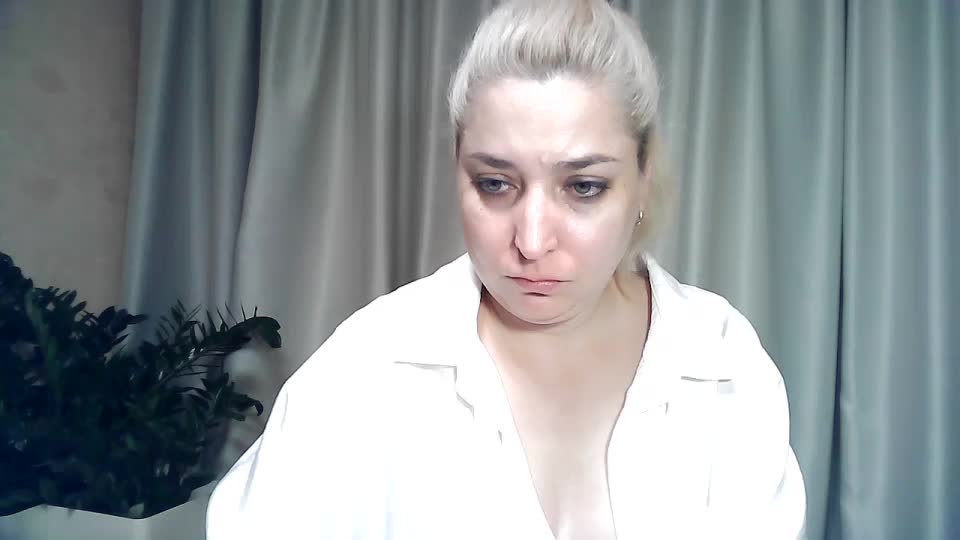 KickaIricka Live Sex December 14, 2025