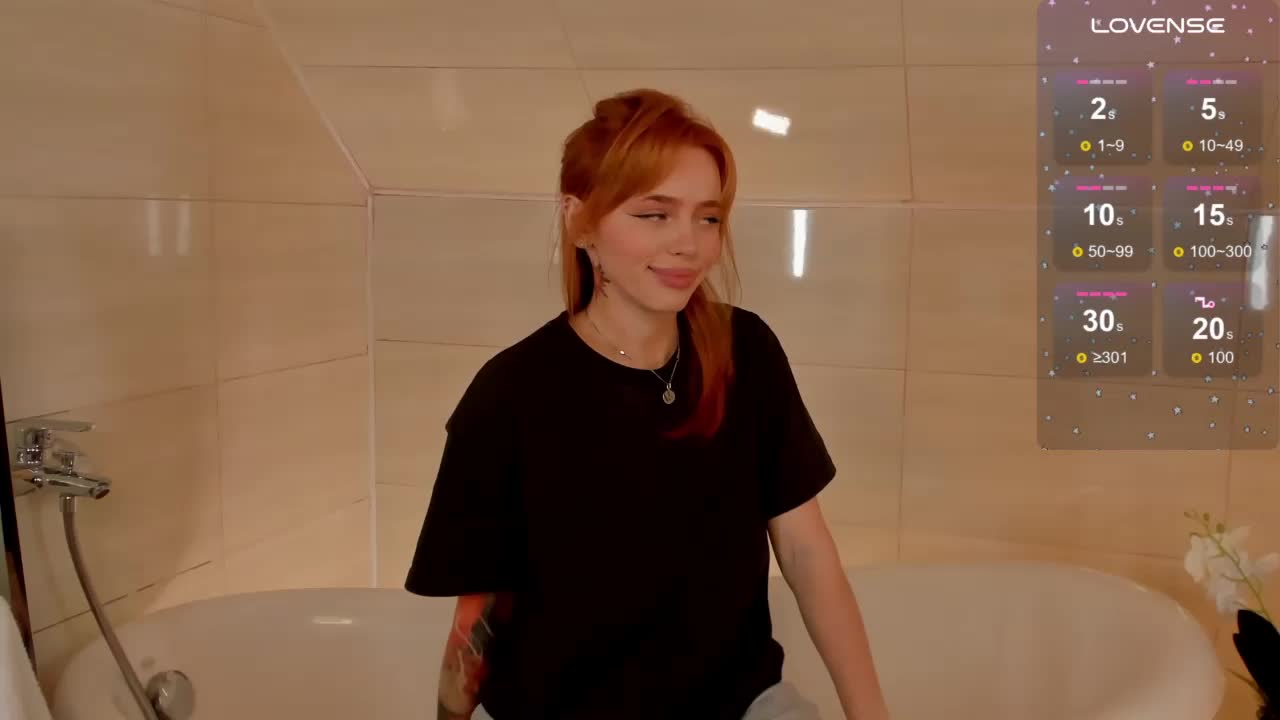 Phoenix_Margo Live Sex December 18, 2025