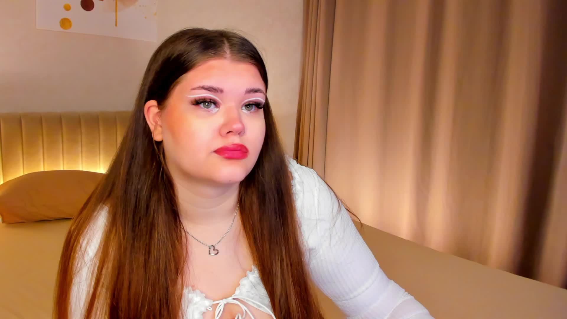 elle-one Live Sex December 17, 2025