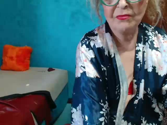 milo4ka77 Live Sex December 14, 2025