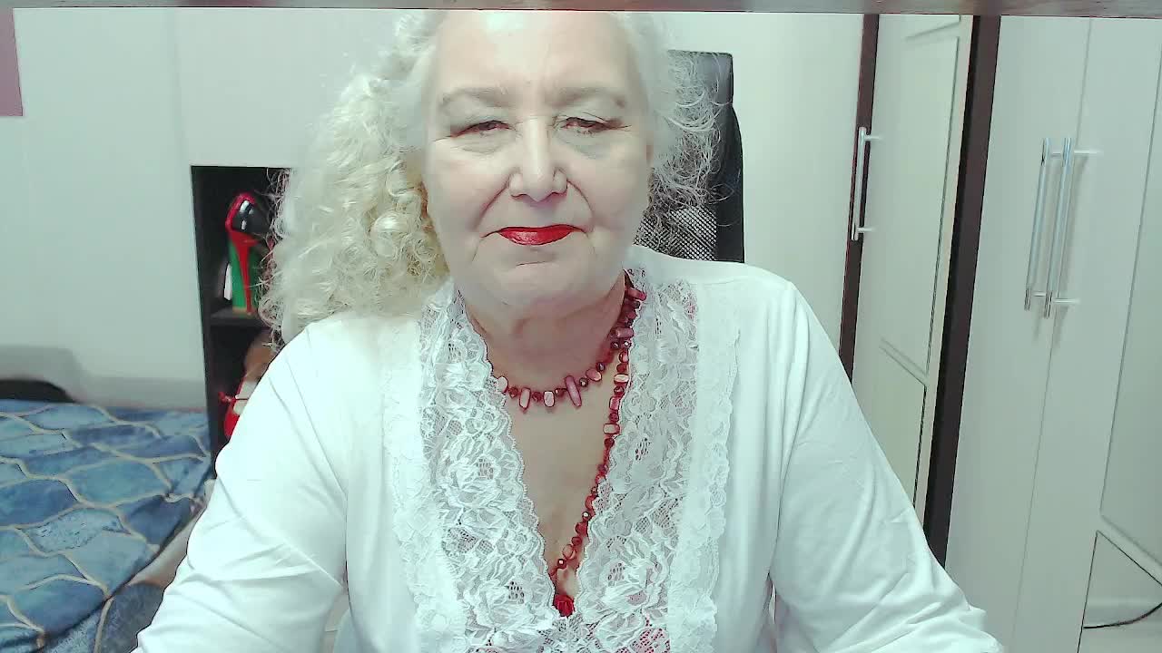 GrannyWants Live Sex December 17, 2025
