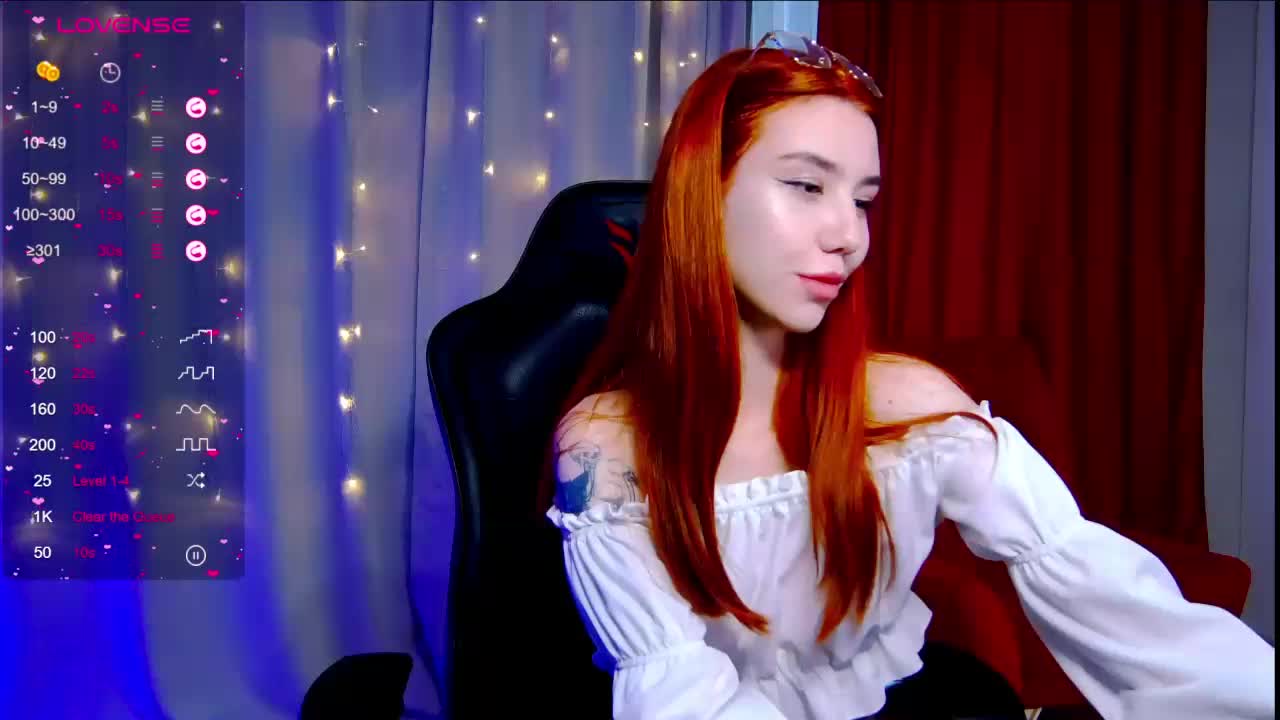 Amelia-skyy Live Sex December 17, 2025