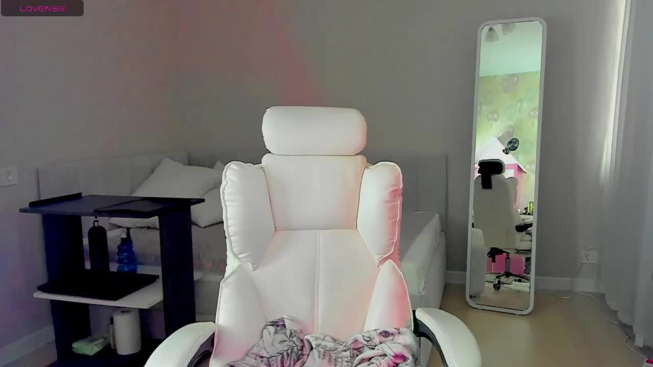 ReneYolker Live Sex December 15, 2025