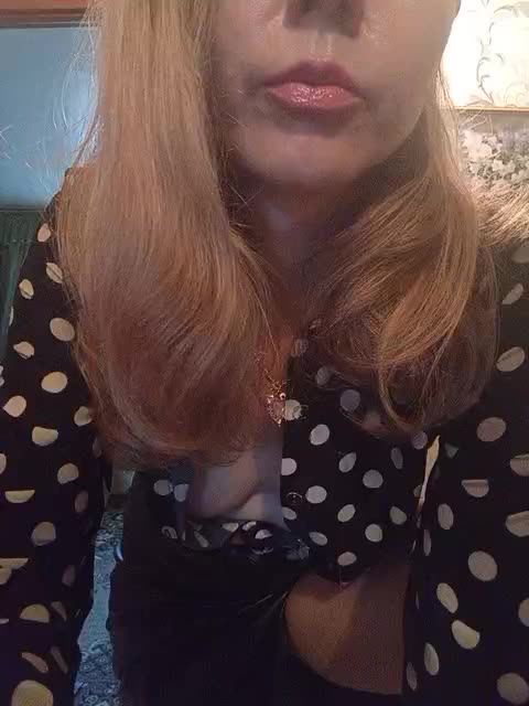 NinonDePeace Live Sex December 13, 2025