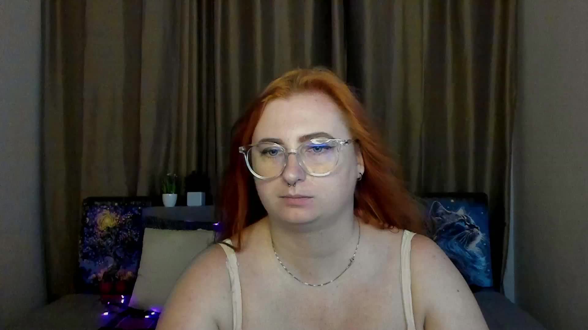 Aliciaredluv Live Sex December 17, 2025